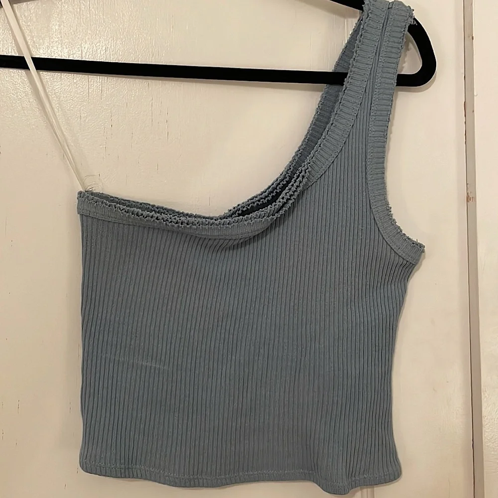 Urban outfitters one shoulder crop top - Picture 1 of 2